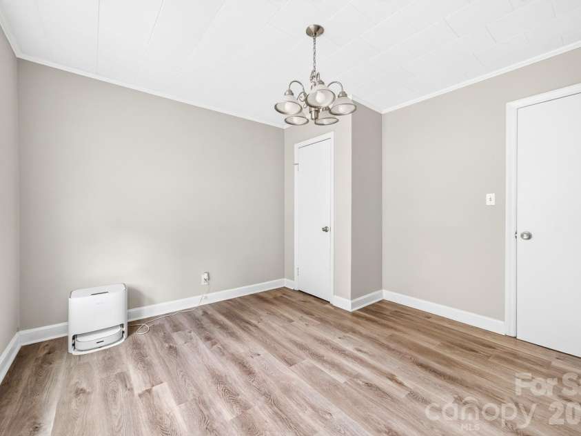 4525 Hemphill Road, Gastonia, NC 28056.  MLS# CAR4397707, YatesRealty ID 35394. Dining room