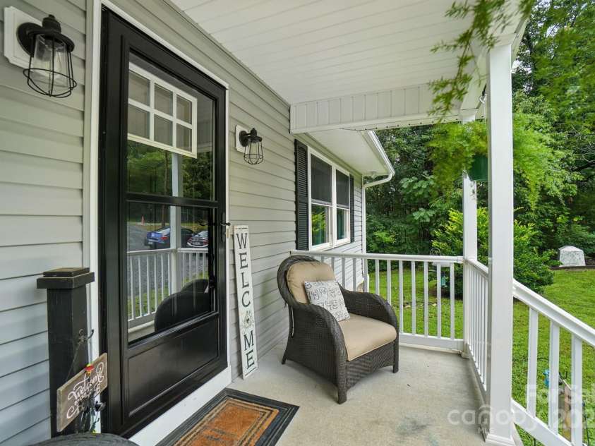 10414 Kentmont Drive, Midland, NC 28107.  MLS# CAR4288233, YatesRealty ID 35396. 