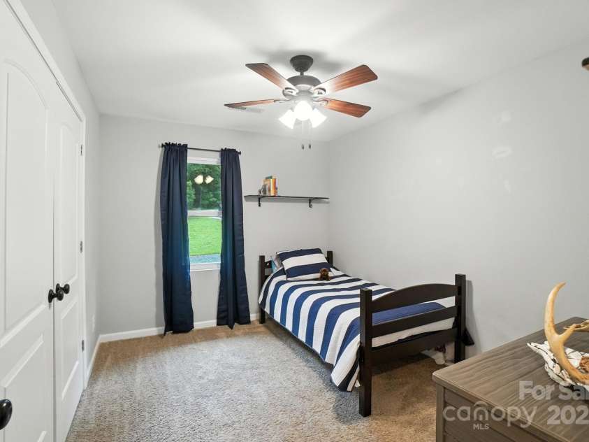 10414 Kentmont Drive, Midland, NC 28107.  MLS# CAR4288233, YatesRealty ID 35396. 