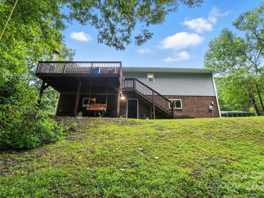 10414 Kentmont Drive, Midland, NC 28107.  MLS# CAR4288233, YatesRealty ID 35396. 