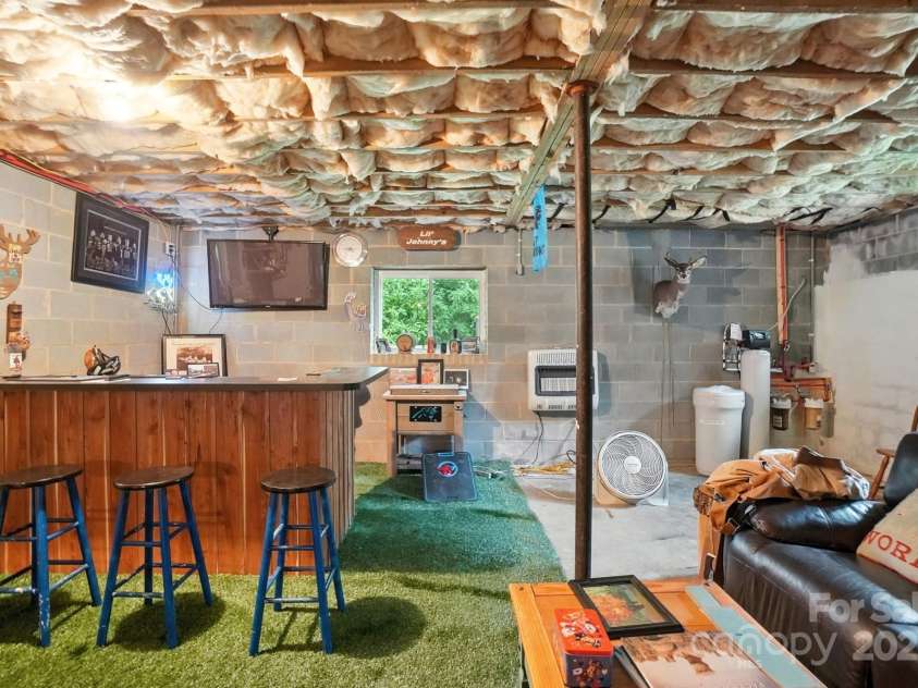 10414 Kentmont Drive, Midland, NC 28107.  MLS# CAR4288233, YatesRealty ID 35396. 