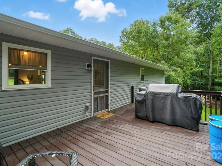 10414 Kentmont Drive, Midland, NC 28107.  MLS# CAR4288233, YatesRealty ID 35396. 