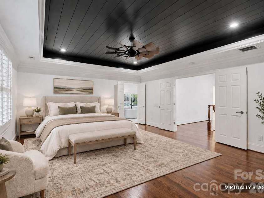 9414 Heydon Hall Circle, Charlotte, NC 28210.  MLS# CAR4421247, YatesRealty ID 35397. Virtually Staged   Primary Bedroom