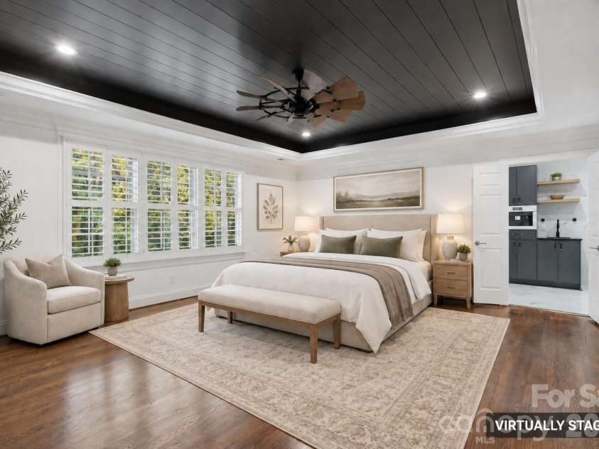 9414 Heydon Hall Circle, Charlotte, NC 28210.  MLS# CAR4421247, YatesRealty ID 35397. Virtually Staged Primary Bedroom