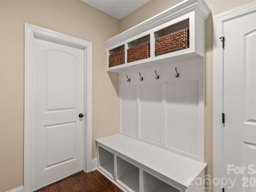 9209 Rainman Way, Mint Hill, NC 28227.  MLS# CAR4398477, YatesRealty ID 35398. 