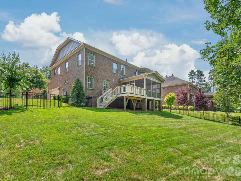 9209 Rainman Way, Mint Hill, NC 28227.  MLS# CAR4398477, YatesRealty ID 35398. 