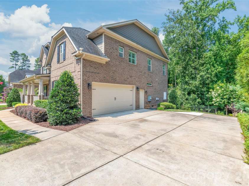 9209 Rainman Way, Mint Hill, NC 28227.  MLS# CAR4398477, YatesRealty ID 35398. 
