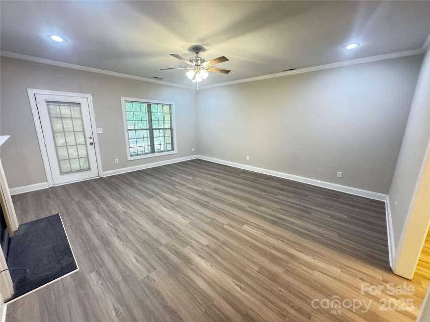 606 Camrose Circle, Concord, NC 28025.  MLS# CAR4290847, YatesRealty ID 35399. 