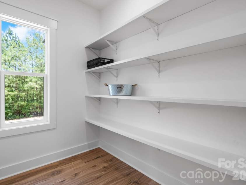 1265 Misty Lane, Hickory, NC 28601.  MLS# CAR4395922, YatesRealty ID 354. 