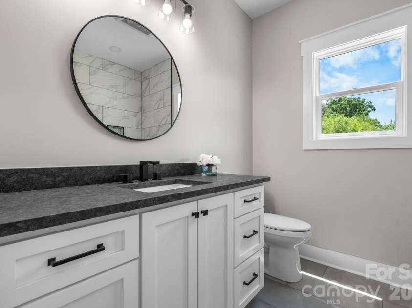 1265 Misty Lane, Hickory, NC 28601.  MLS# CAR4395922, YatesRealty ID 354. 