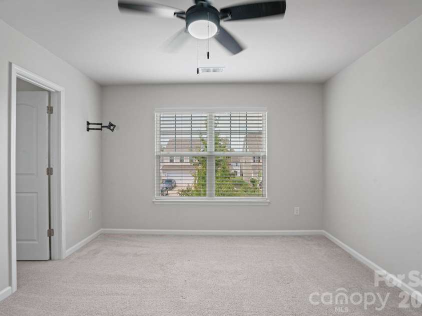 136 Haddonsfield Drive, Mooresville, NC 28115.  MLS# CAR4396750, YatesRealty ID 35400. 