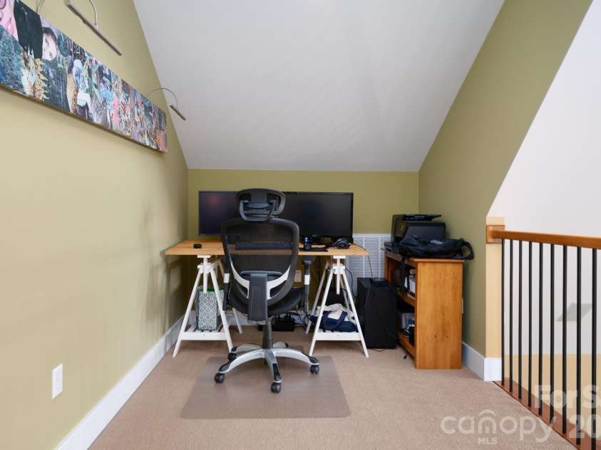 130 Black Oak Drive, Asheville, NC 28804.  MLS# CAR4395839, YatesRealty ID 35405. Work from Home