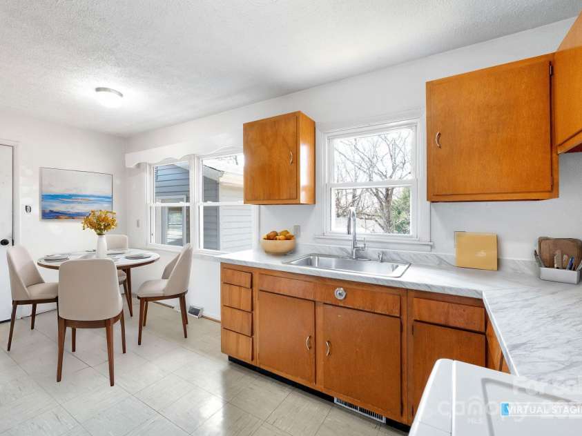 101 Arco Road, Asheville, NC 28805.  MLS# CAR4240878, YatesRealty ID 3541. Lots of Natural Light