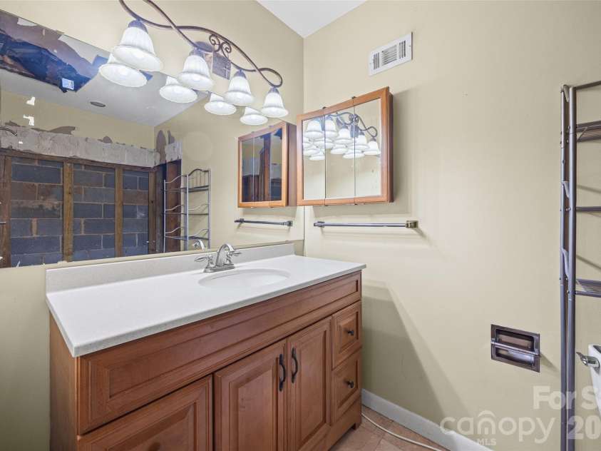 234 Riverview Terrace, Clover, SC 29710.  MLS# CAR4385903, YatesRealty ID 3541. 