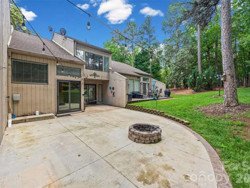 234 Riverview Terrace, Clover, SC 29710.  MLS# CAR4385903, YatesRealty ID 3541. 