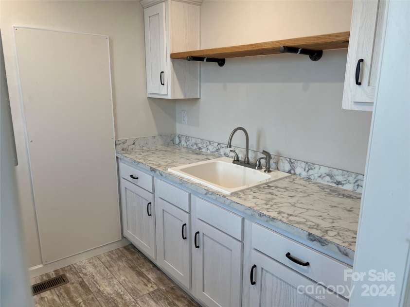 51 Rosemont Drive, Stony Point, NC 28678.  MLS# CAR4201789, YatesRealty ID 3541. 