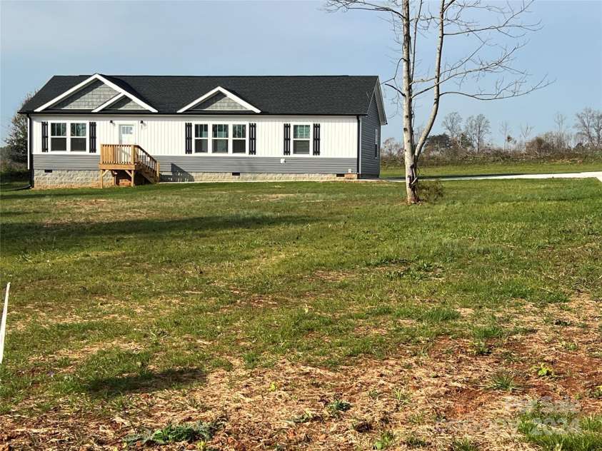 51 Rosemont Drive, Stony Point, NC 28678.  MLS# CAR4201789, YatesRealty ID 3541. 