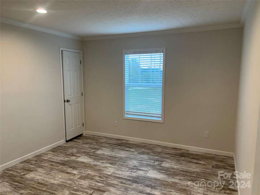 51 Rosemont Drive, Stony Point, NC 28678.  MLS# CAR4201789, YatesRealty ID 3541. Bedroom