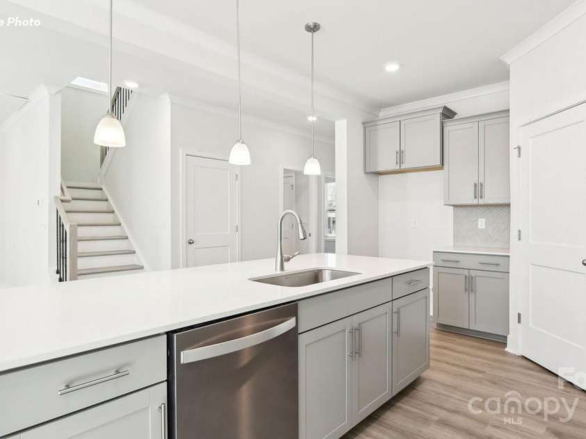 253 Miramar Drive, York, SC 29745.  MLS# CAR4285996, YatesRealty ID 35410. 