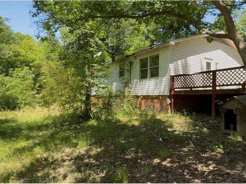 814 Desoto Avenue, Kannapolis, NC 28083.  MLS# CAR4400793, YatesRealty ID 35414. 