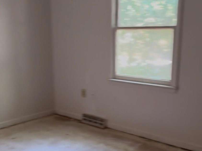 814 Desoto Avenue, Kannapolis, NC 28083.  MLS# CAR4400793, YatesRealty ID 35414. 