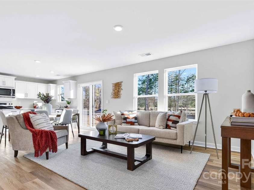 1040 Horizon Lane, Chester, SC 29706.  MLS# CAR4285315, YatesRealty ID 35415. 