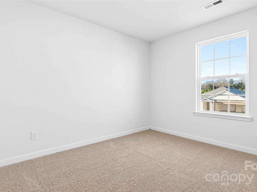 1040 Horizon Lane, Chester, SC 29706.  MLS# CAR4285315, YatesRealty ID 35415. 