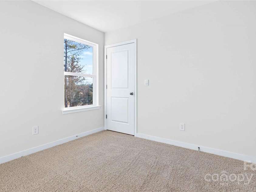 1040 Horizon Lane, Chester, SC 29706.  MLS# CAR4285315, YatesRealty ID 35415. 