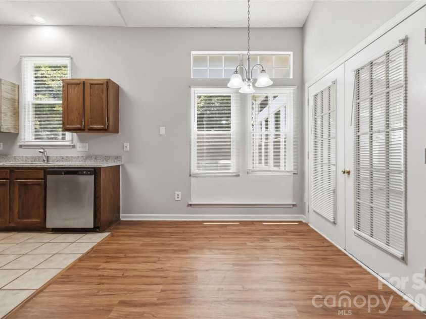 6136 Sunbridge Court, Charlotte, NC 28269.  MLS# CAR4401311, YatesRealty ID 35415. 