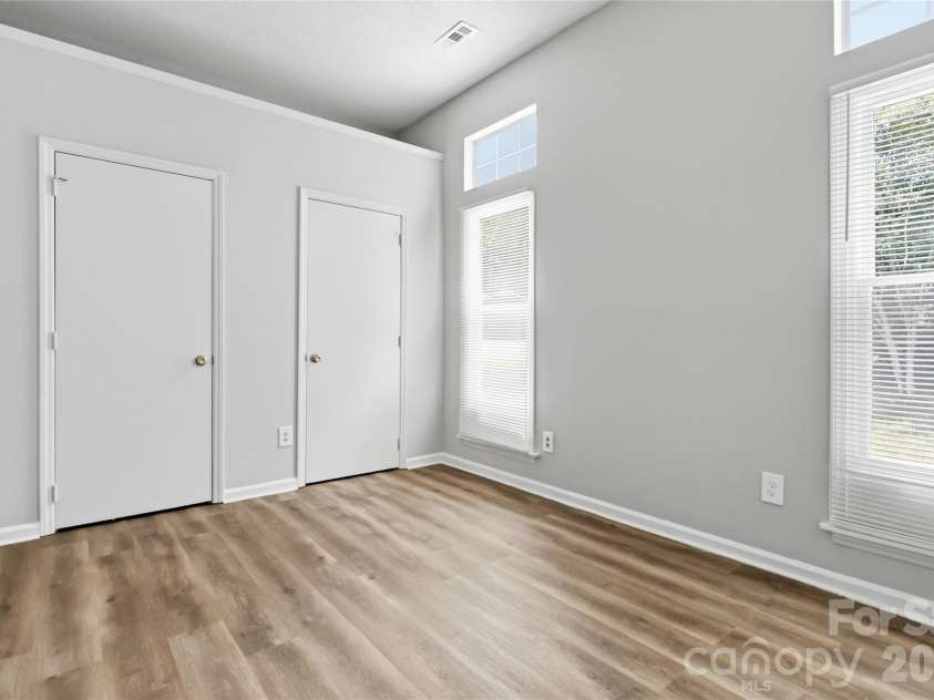 6136 Sunbridge Court, Charlotte, NC 28269.  MLS# CAR4401311, YatesRealty ID 35415. Bedroom Three