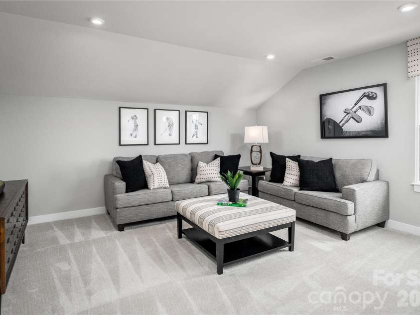 1007 Heathway Drive, Charlotte, NC 28213.  MLS# CAR4401146, YatesRealty ID 35417. Representative Photo Only