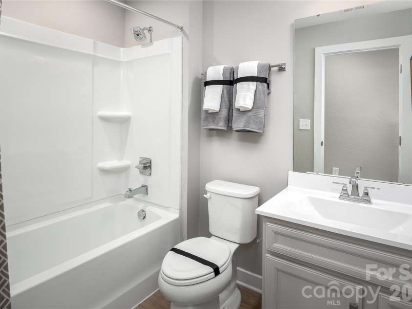 1007 Heathway Drive, Charlotte, NC 28213.  MLS# CAR4401146, YatesRealty ID 35417. Representative Photo Only
