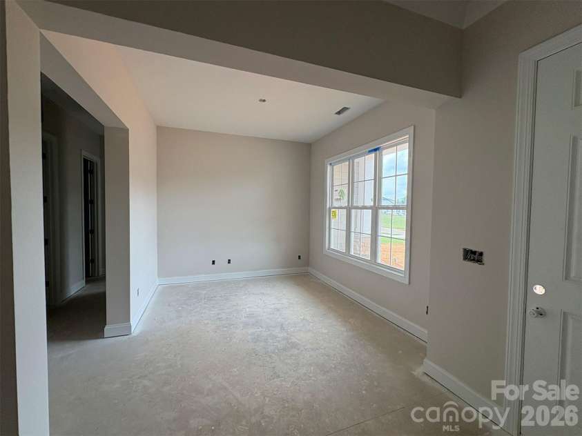 11012 Tyler Brook Lane, Mint Hill, NC 28227.  MLS# CAR4400226, YatesRealty ID 35418. Flex Room
