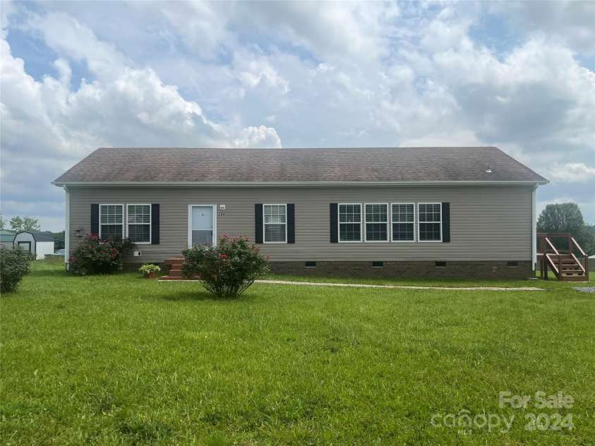 200 Olin Loop, Olin, NC 28660.  MLS# CAR4149253, YatesRealty ID 3542. 