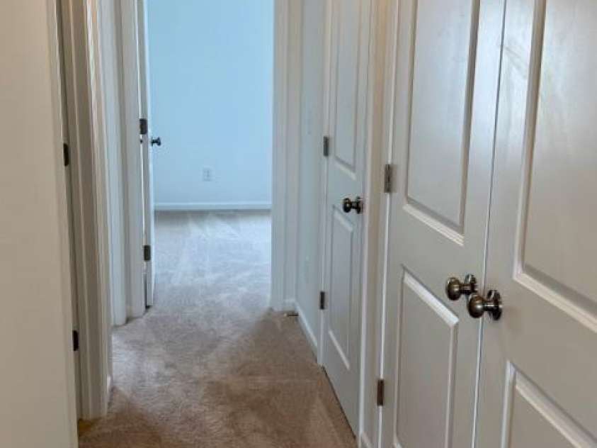 549 Annie Lowery Way, Davidson, NC 28036.  MLS# CAR4353734, YatesRealty ID 3542. Hallway in 3rd floor