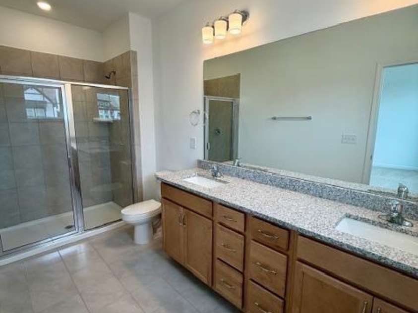 549 Annie Lowery Way, Davidson, NC 28036.  MLS# CAR4353734, YatesRealty ID 3542. Primary bathroom- 3rd level