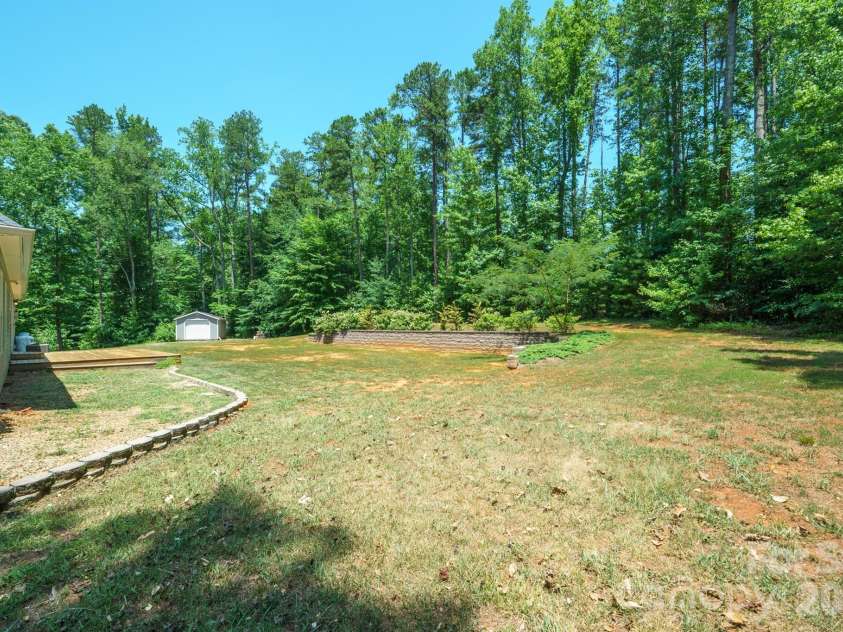 4628 Cayton Drive, Maiden, NC 28650.  MLS# CAR4401296, YatesRealty ID 35420. 