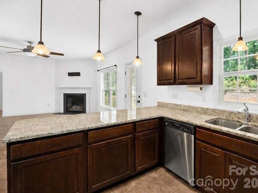 4628 Cayton Drive, Maiden, NC 28650.  MLS# CAR4401296, YatesRealty ID 35420. 