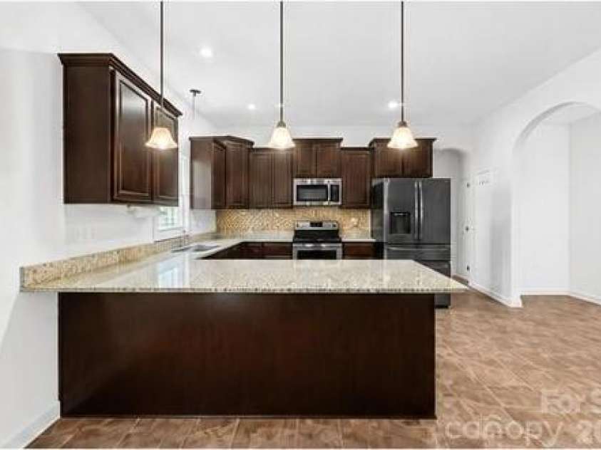 4628 Cayton Drive, Maiden, NC 28650.  MLS# CAR4401296, YatesRealty ID 35420. 