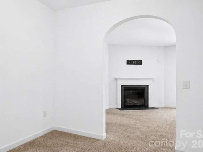 4628 Cayton Drive, Maiden, NC 28650.  MLS# CAR4401296, YatesRealty ID 35420. 