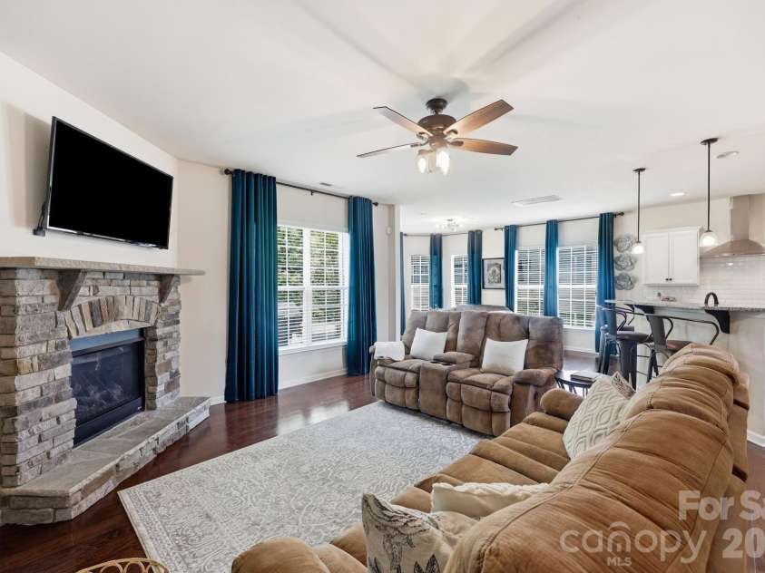 10648 Sky Chase Avenue, Concord, NC 28027.  MLS# CAR4398953, YatesRealty ID 35421. 