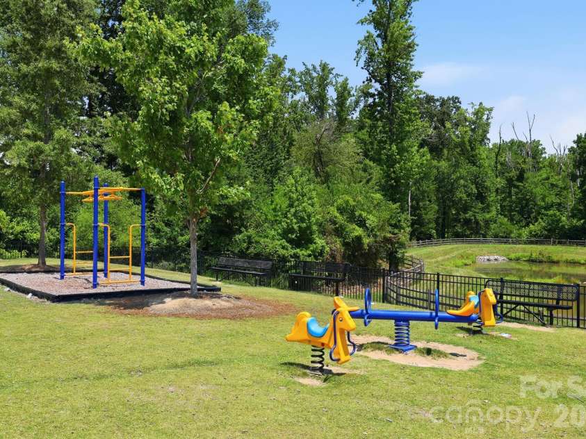 10648 Sky Chase Avenue, Concord, NC 28027.  MLS# CAR4398953, YatesRealty ID 35421. 