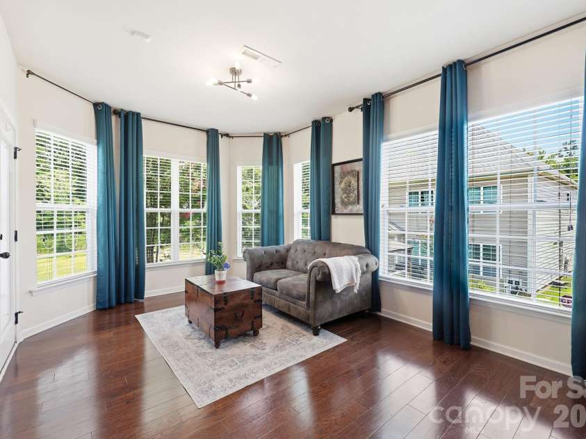 10648 Sky Chase Avenue, Concord, NC 28027.  MLS# CAR4398953, YatesRealty ID 35421. Breakfast Nook or Den area