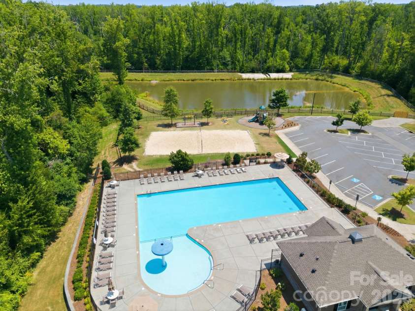 10648 Sky Chase Avenue, Concord, NC 28027.  MLS# CAR4398953, YatesRealty ID 35421. Community Pool