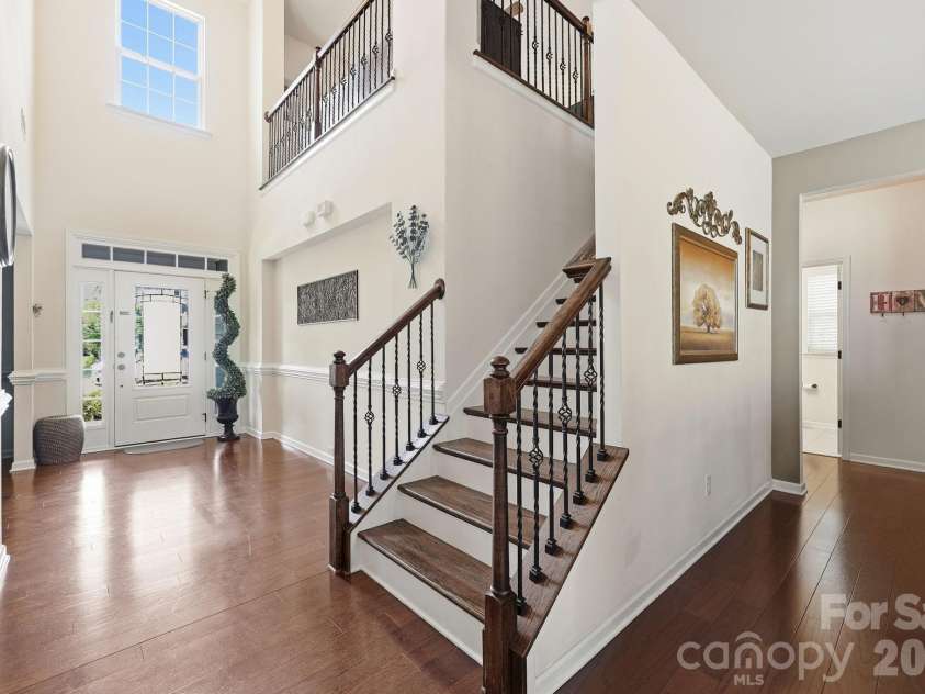 10648 Sky Chase Avenue, Concord, NC 28027.  MLS# CAR4398953, YatesRealty ID 35421. Open Foyer