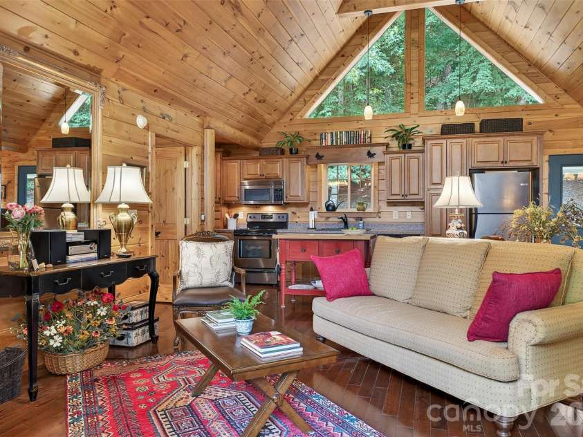 243 Riversound Village, Hayesville, NC 28904.  MLS# CAR4401377, YatesRealty ID 35422. 