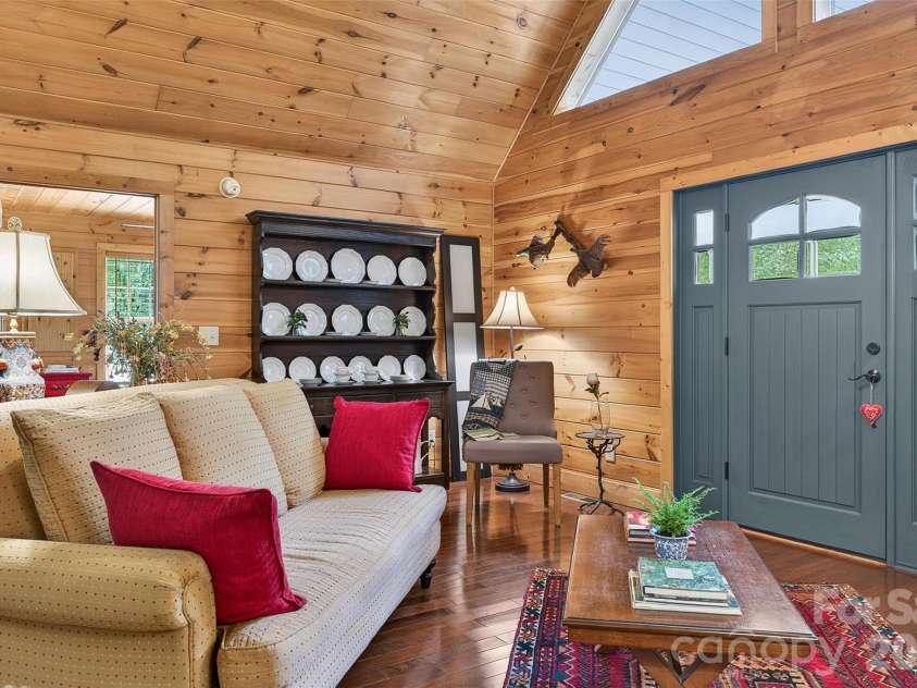 243 Riversound Village, Hayesville, NC 28904.  MLS# CAR4401377, YatesRealty ID 35422. 