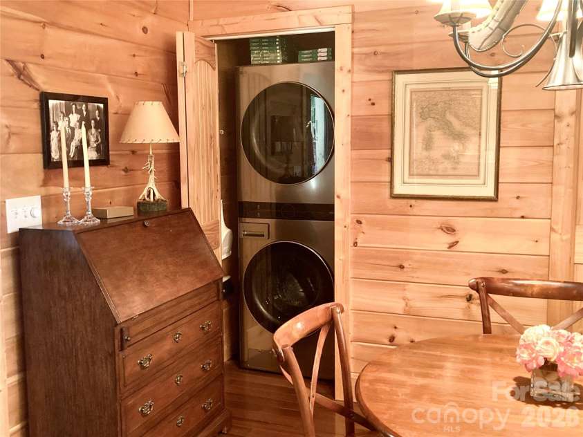 243 Riversound Village, Hayesville, NC 28904.  MLS# CAR4401377, YatesRealty ID 35422. 