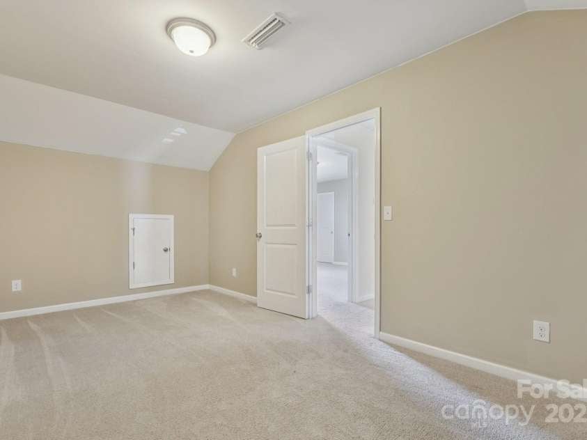 2822 Hopeton Court, Monroe, NC 28110.  MLS# CAR4285934, YatesRealty ID 35422. Bonus room