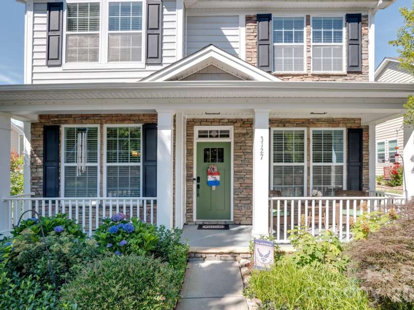 3127 Kelsey Plaza, Kannapolis, NC 28081.  MLS# CAR4397726, YatesRealty ID 35427. 